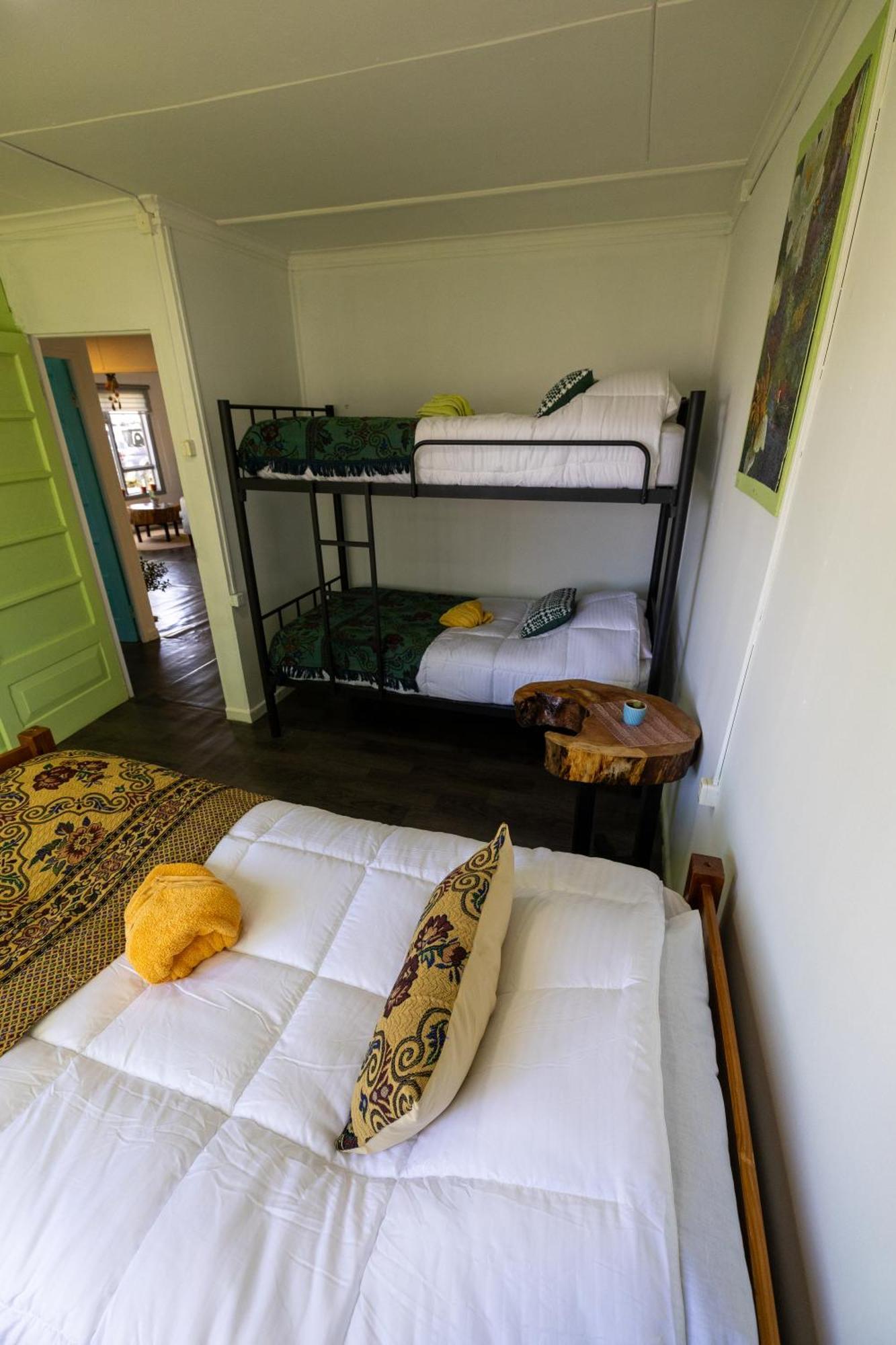 Hostel Kuntur ปวยร์โตนาตาเลส ภายนอก รูปภาพ