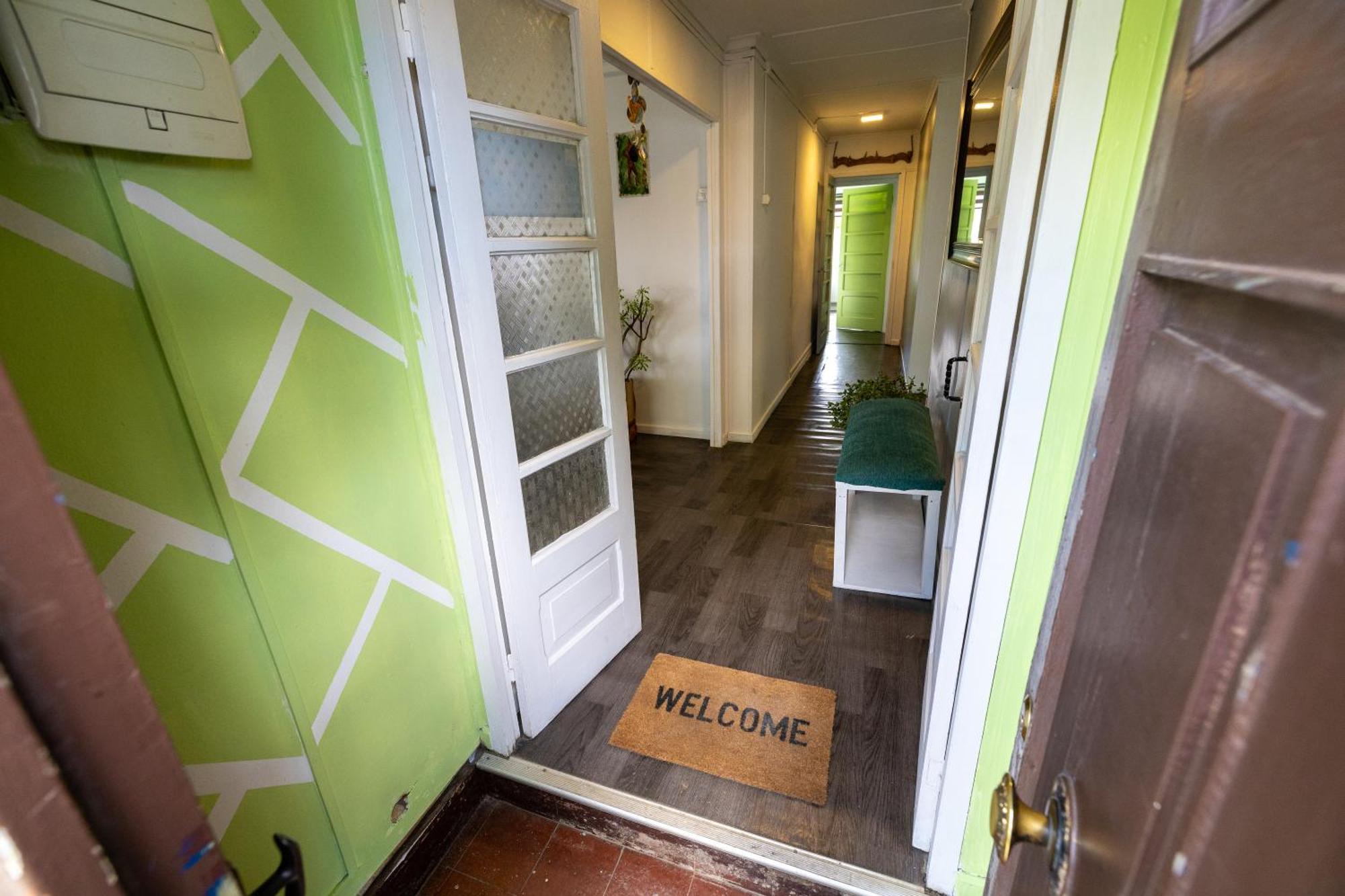 Hostel Kuntur ปวยร์โตนาตาเลส ภายนอก รูปภาพ